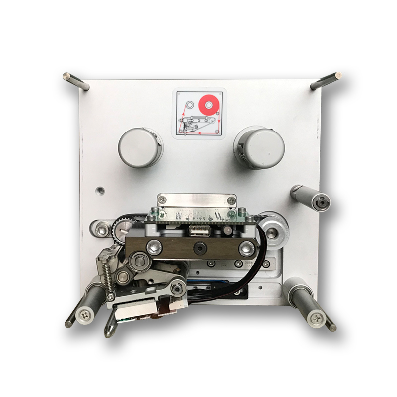 طابعة نقل حراري أوتوماتيكية مزودة برأس طباعة 24 مم بدقة 200 نقطة في البوصة وطول شريط أقصى 450 متر للطباعة عالية السرعة